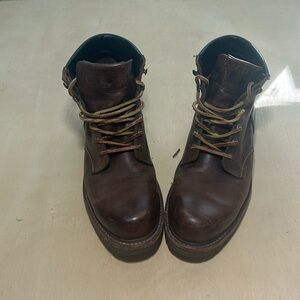 **GENTLY WORN** MENS FRYE DAKOTA PLAIN TOE BOOTS